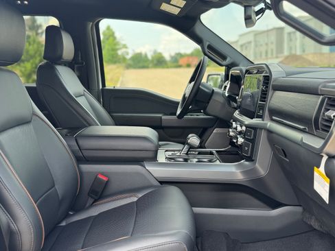 New 2025 Ford F150 Lariat w/ Equipment Group 501A Mid image 39