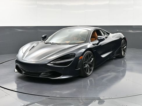 Used 2020 McLaren 720S Spider image 1