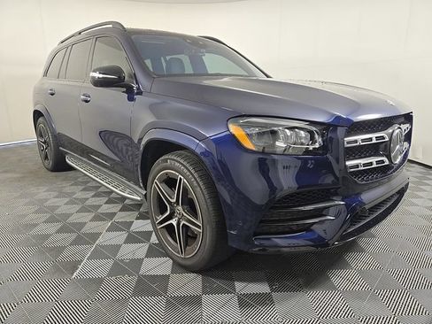 Used 2021 Mercedes-Benz GLS 580 4MATIC image 4