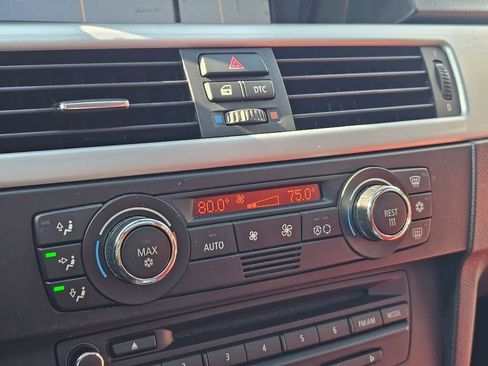 Used 2009 BMW 335i xDrive Coupe image 25