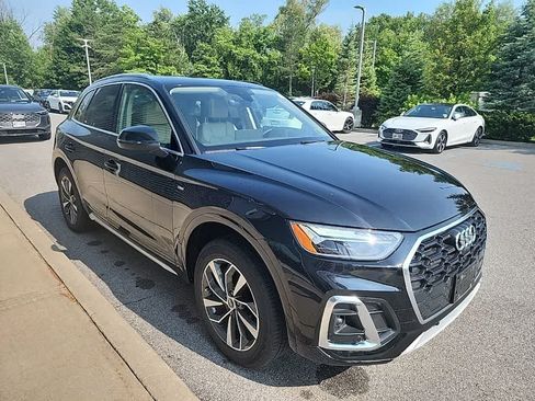 Used 2023 Audi Q5 2.0T Premium Plus w/ Premium Plus Package AWD/4WD image 14