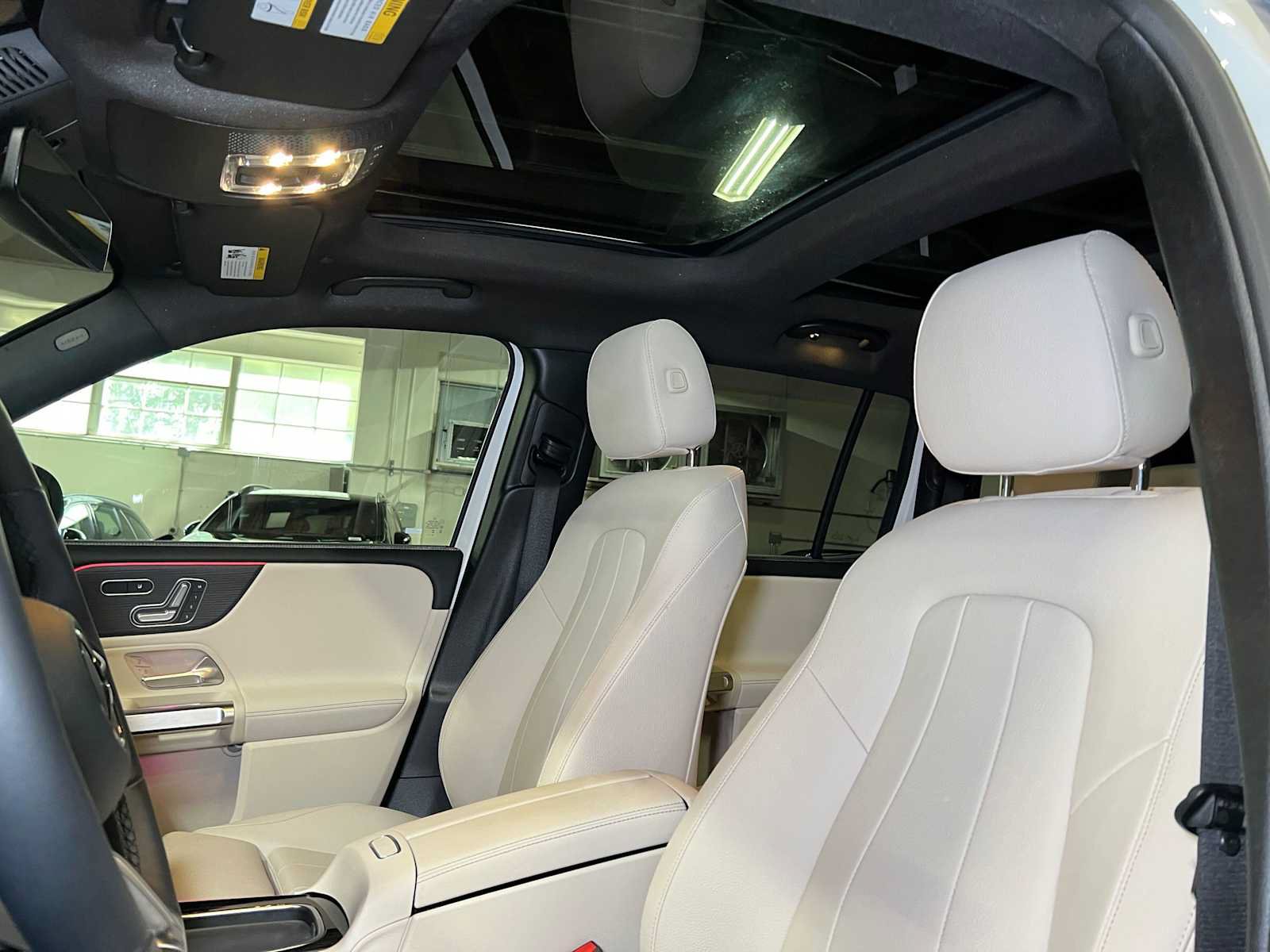 Certified 2026 Mercedes-Benz GLB 250 4MATIC image 24