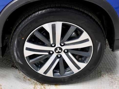 Used 2025 Mitsubishi Outlander Sport SE image 19