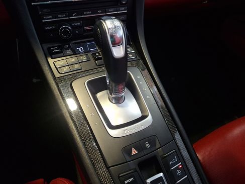 Used 2014 Porsche 911 Turbo image 14