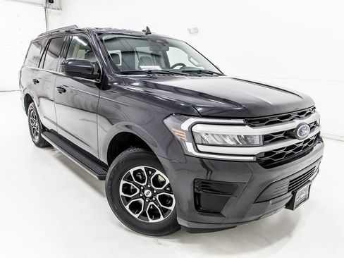 Used 2024 Ford Expedition XLT RWD image 10