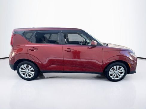 Certified 2020 Kia Soul LX image 4