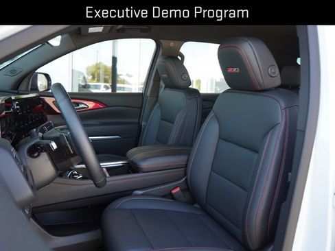 Used 2026 Chevrolet Traverse Z71 w/ Enhanced Driving Package AWD/4WD image 18