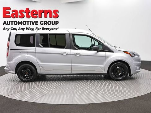Used 2021 Ford Transit Connect XLT FWD image 8