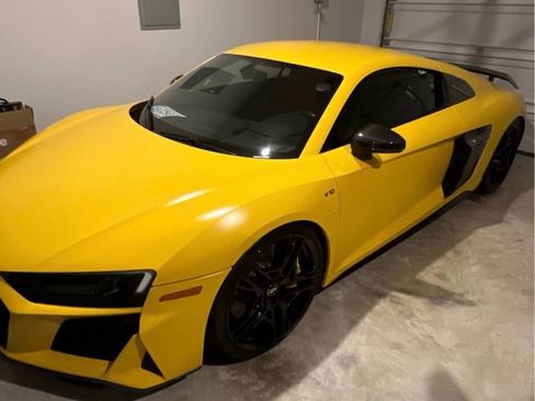 Used 2020 Audi R8 V10 performance image 3