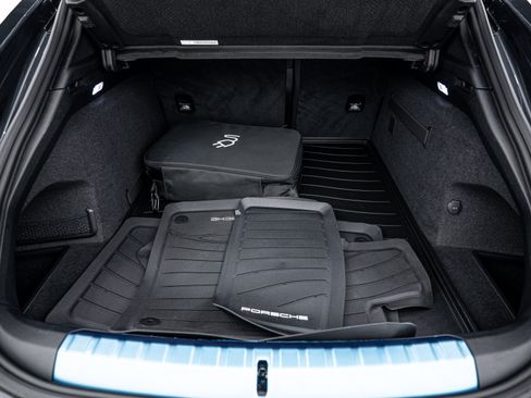 Certified 2024 Porsche Taycan GTS image 26