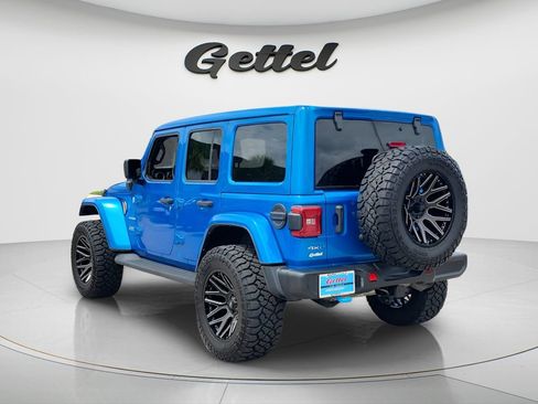 Used 2023 Jeep Wrangler Unlimited Sahara AWD/4WD image 7