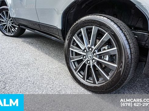 Used 2025 Lexus GX 550 w/ Accessory Package (2T) AWD/4WD image 15