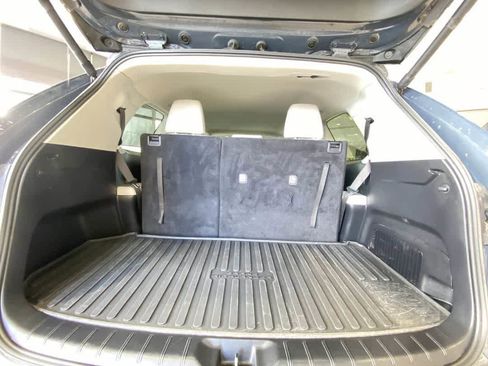 Used 2024 Toyota Grand Highlander XLE AWD/4WD image 26