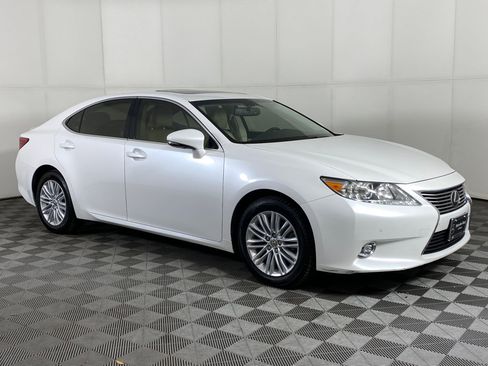 Used 2015 Lexus ES 350 image 6