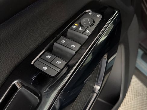 New 2026 Nissan Pathfinder Platinum AWD/4WD image 24