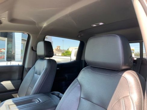 Used 2021 GMC Sierra 1500 SLT w/ SLT Premium Package AWD/4WD image 23