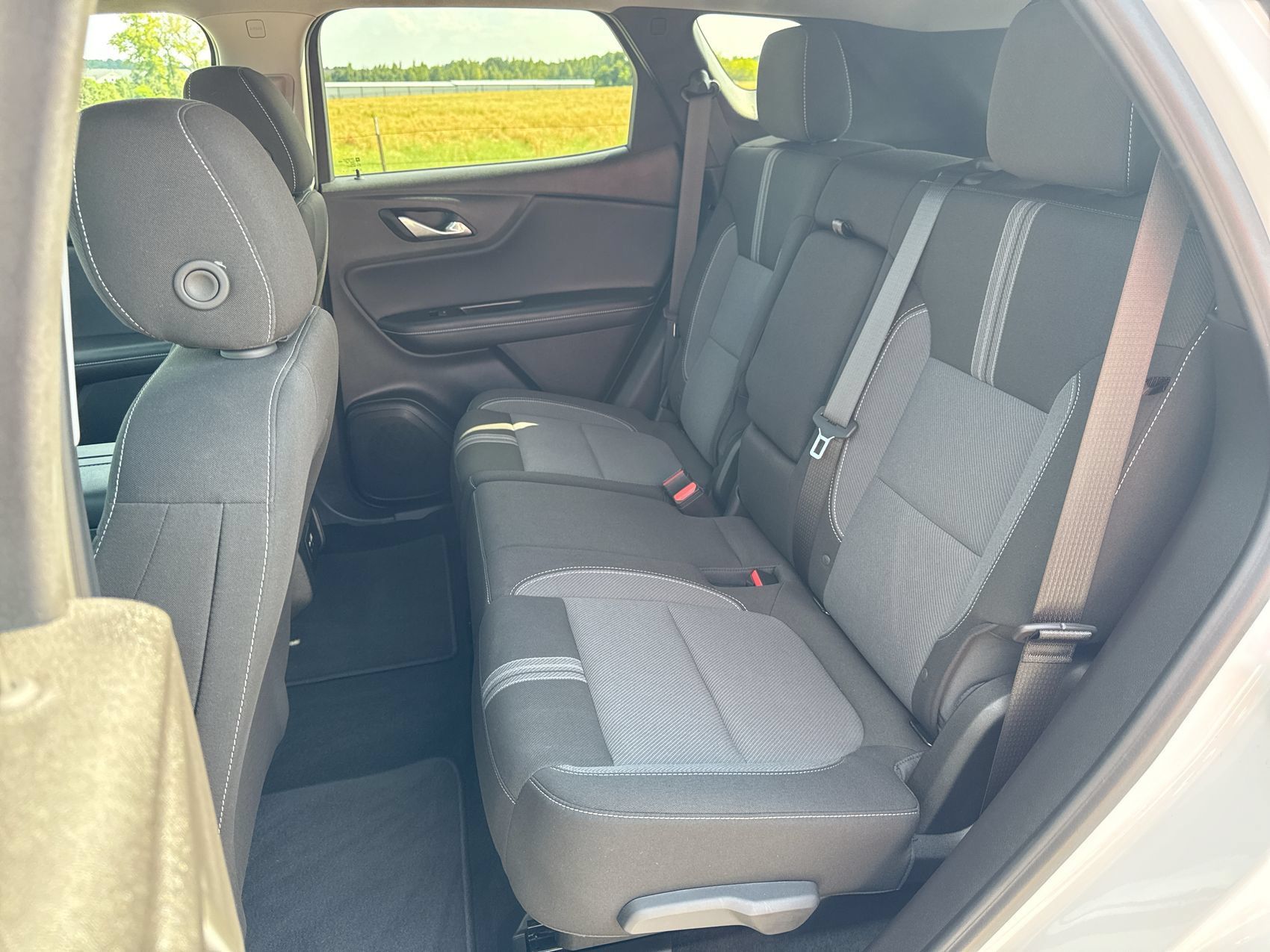 Used 2024 Chevrolet Blazer LT w/ Convenience Package FWD image 21