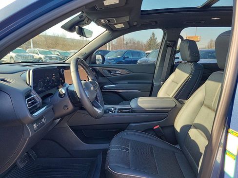 Used 2026 Chevrolet Traverse High Country image 16