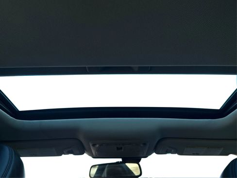 Used 2018 INFINITI Q50 Luxe w/ Essential Package (3.0T Luxe) image 22