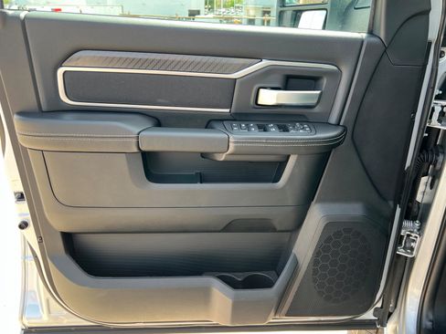 New 2026 RAM 2500 Big Horn AWD/4WD image 14