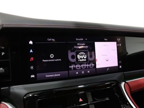 Used 2025 Porsche Panamera 4 image 28