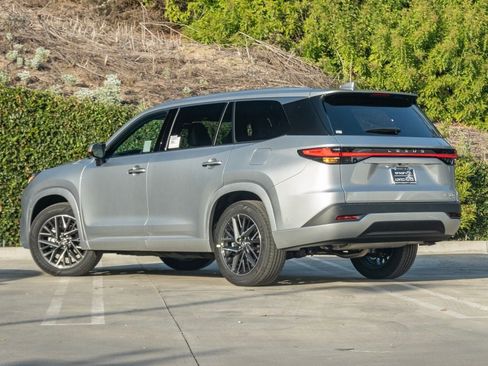 New 2026 Lexus TX 350 AWD image 2