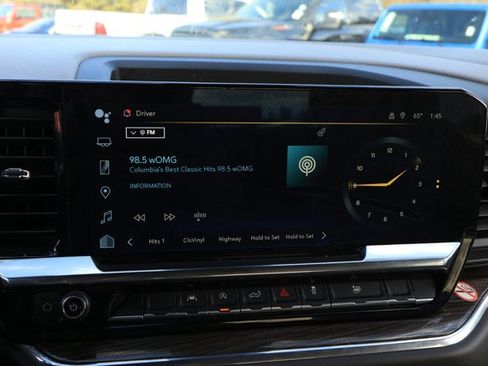 Used 2025 Chevrolet Silverado 1500 LT image 16