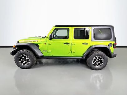 New 2025 Jeep Wrangler Unlimited Rubicon w/ Convenience Group
