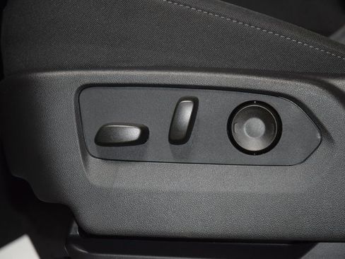 New 2026 Chevrolet Silverado 1500 Custom w/ Rally Edition image 40