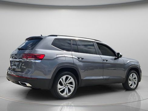 Certified 2022 Volkswagen Atlas SE FWD image 7