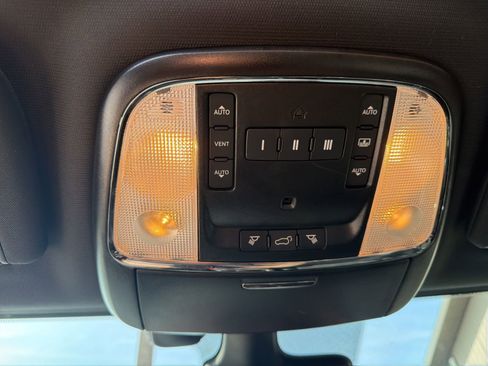 Used 2020 Jeep Grand Cherokee Limited X AWD/4WD image 18