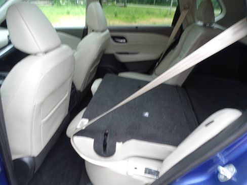 Used 2021 Nissan Rogue AWD SV w/ SV Premium Package image 37