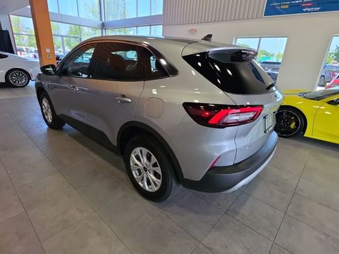 Used 2024 Ford Escape Active AWD/4WD image 11