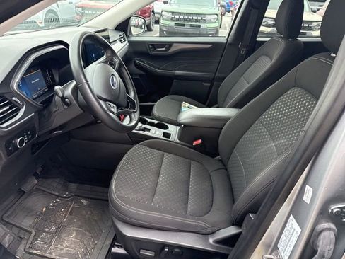 Used 2023 Ford Escape Active w/ Tech Pack #1 image 8