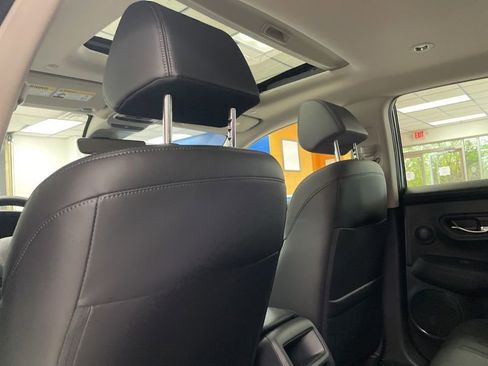 New 2026 Honda HR-V EX-L image 17