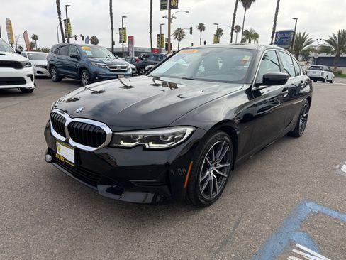 Used 2019 BMW 330i Sedan w/ Convenience Package RWD image 7