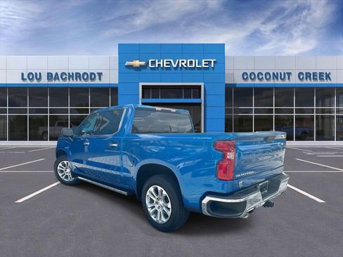 Used 2023 Chevrolet Silverado 1500 LTZ w/ Z71 Off-Road Package AWD/4WD image 6