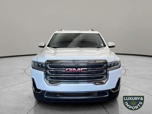 Used 2023 GMC Acadia SLE w/ Driver Convenience Package image 2