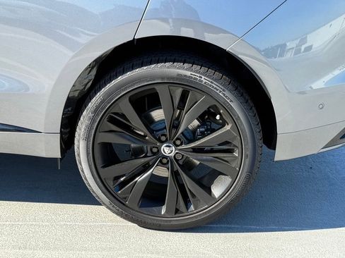 New 2026 Jaguar F-PACE R-Dynamic S image 10