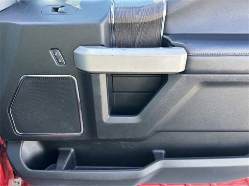 Used 2021 Ford F250 Lariat w/ Lariat Value Package image 26