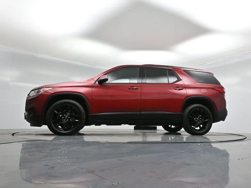 Used 2020 Chevrolet Traverse LT image 51