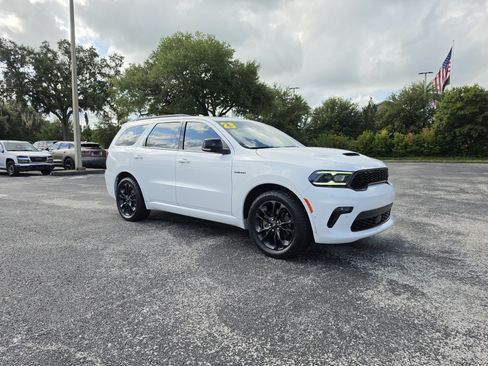 Used 2023 Dodge Durango R/T RWD image 2
