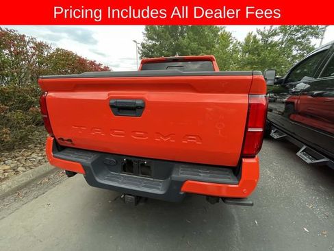Used 2024 Toyota Tacoma TRD Sport w/ TRD Sport Upgrade Package AWD/4WD image 6