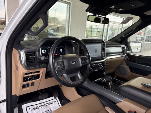 Used 2023 Ford F150 Lariat image 10