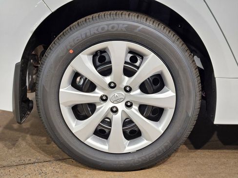 New 2026 Toyota Corolla LE image 22