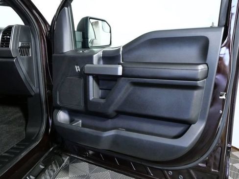 Used 2018 Ford F150 XLT w/ Equipment Group 302A Luxury AWD/4WD image 12