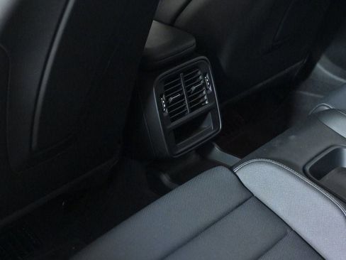 Certified 2023 Porsche Taycan 4S image 20