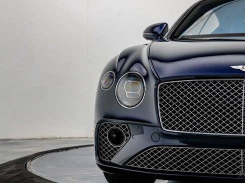 Used 2020 Bentley Continental GT AWD/4WD image 35