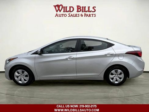 Used 2016 Hyundai Elantra SE FWD image 5