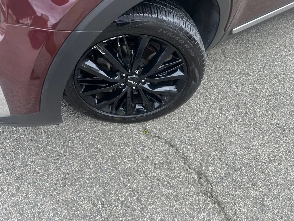 Used 2022 Kia Telluride SX FWD image 2